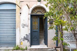 Lava Design City Center by Harmony House