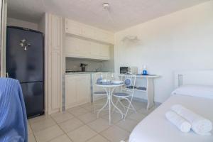 GuestHost - Cozy Open-Plan Apartment in Sardinia img8