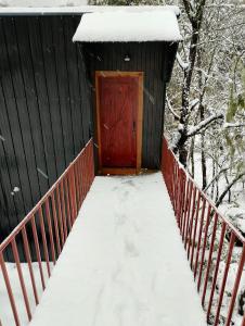 M Refugio 6 Hualle I 6 personas I Tinaja I Bosque nativo