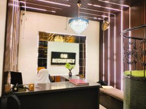 OM Residency --Nizamuddin Railway Station