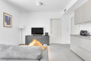 Feel Uptown Fiera with Terrace & Garage by NDP Rent