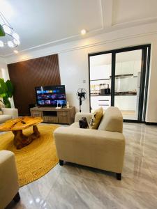 Furnished 2 Bedroom at staroot residency
