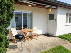 Gruene Wiese 76 Gemuetlicher Ferienbungalow in Graal-Mueritz