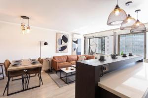 Departamento en Las Condes Premium Parque Arauco con Aire Acondicionado