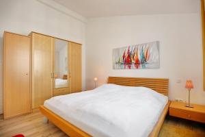 Strandstraße 16 Wohnung 18