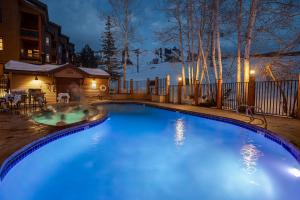 AN116 - Antlers Steamboat Springs