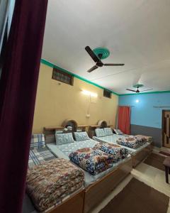 Hotel Om Palace