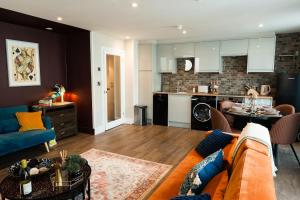 Kemptown Seaside Retreat Shuffleboard Pet Friendly