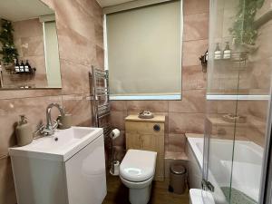 Kemptown Seaside Retreat Shuffleboard Pet Friendly