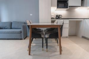 The Title A111 1 BR Building A