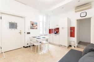 Via XXV Aprile - Genoa City Center
