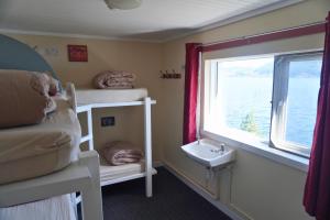 Loch Ness Lochside Hostel - Over 16s Only