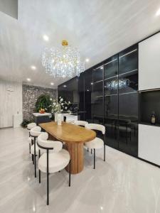 Luxury 3B Villa near beach Nr2