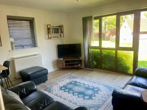 The Snug, A Peaceful, Comfy Sussex Cottage for 4