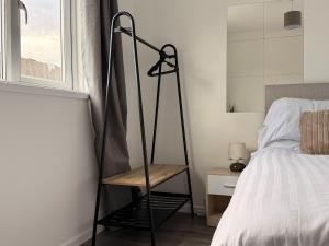 Modern 4 Bed Home Sleeps 6 Parking Garden Newcastle