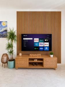 Ground-Floor Apartment with WiFi, Pool, Jacuzzi, Tennis