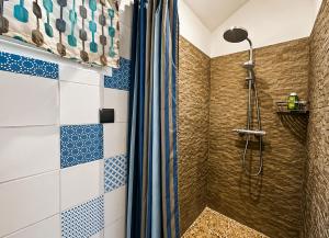 Studio tout confort avec vue sur piscine