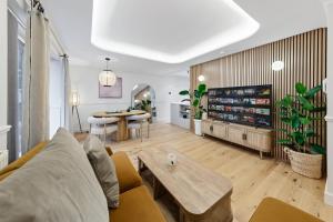 Tranquil 2B Japandi-Inspired Apt 2 min from St Pauls