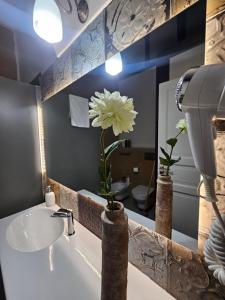 Heritage Double Suite - Sleep under authentic star-vaulted ceilings