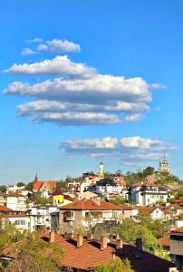 Cloud 6 -Top Center,360° view,Free private parking