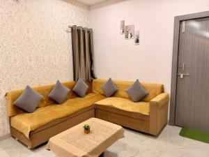 Lavender Living Comforts Stay