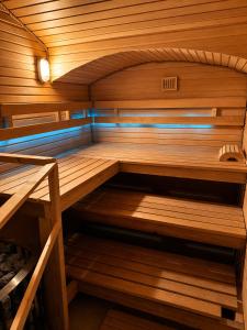 Jacuzzi Loft in the Center of Riga