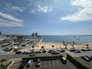 Golf Juan Studio Beach across the street sleeps 4