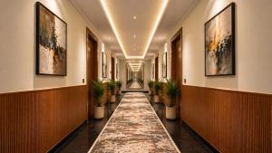 Hotel Grand Shalimar by JMD Group