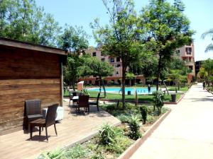 1001 Nights Poolside Panorama
