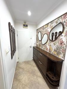 Super Central Comfy Apartment