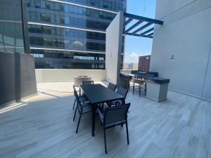 MOTTO Executive Stays Condominium