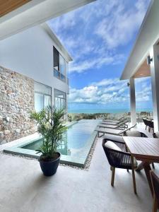 Villa luxurious
