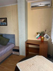 1BR Urban Oasis Retrea