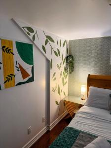 Private room near subway & shops