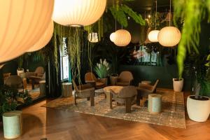 Downtown Studio 1409 with City Views rooftop pool Hosted By Marba Group