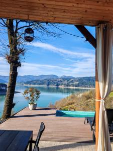Moon Lake Bicaz - Casa Oia