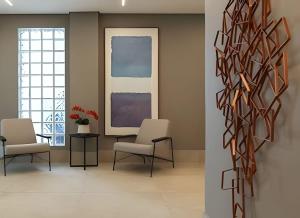 Loft com sacada extendida acesso facil a av Paulista 1206