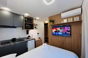 Loft com sacada extendida acesso facil a av Paulista 1206