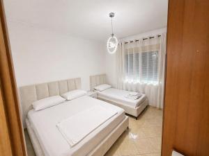 H&G Seaview Apartments
