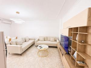 H&G Seaview Apartments