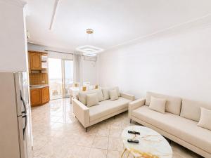 H&G Seaview Apartments
