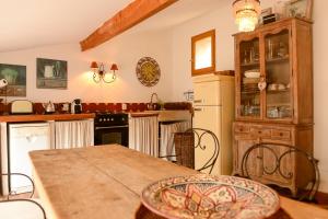 Collobrières - charming renovated village house - 30 minutes beautiful beaches