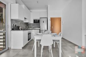 SALIS Comfort in a green setting, well connected to the center