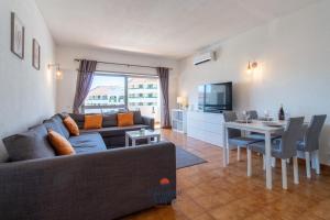 Cozy 1-Bedroom Apartment, Pool, Central Albufeira