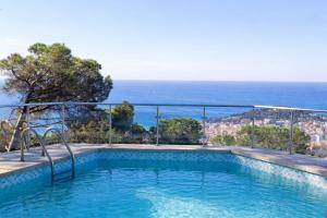 NEW Villa Top Rock 8 pers, spectacular views