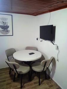 2-Bedroom House Rental in Central Gkeada, Turkey