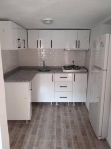 2-Bedroom House Rental in Central Gkeada, Turkey