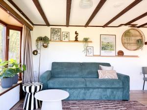 Unique Nature Cabin, good beds for 4 to 6p