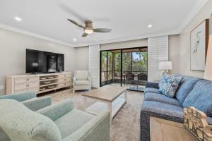 #611 Sanibel Moorings Resort Courtyard View