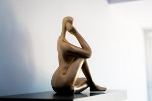 B&W Port Nature Luxe - Coursive - Vue Port - Chambre Séparée - Village Naturiste